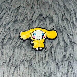 3 for $6!! cinnamon roll sanrio croc charm